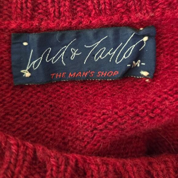 Lord and Taylor Red 100% Wool Long Sleeve Men's Sweater M - Picture 3 of 4